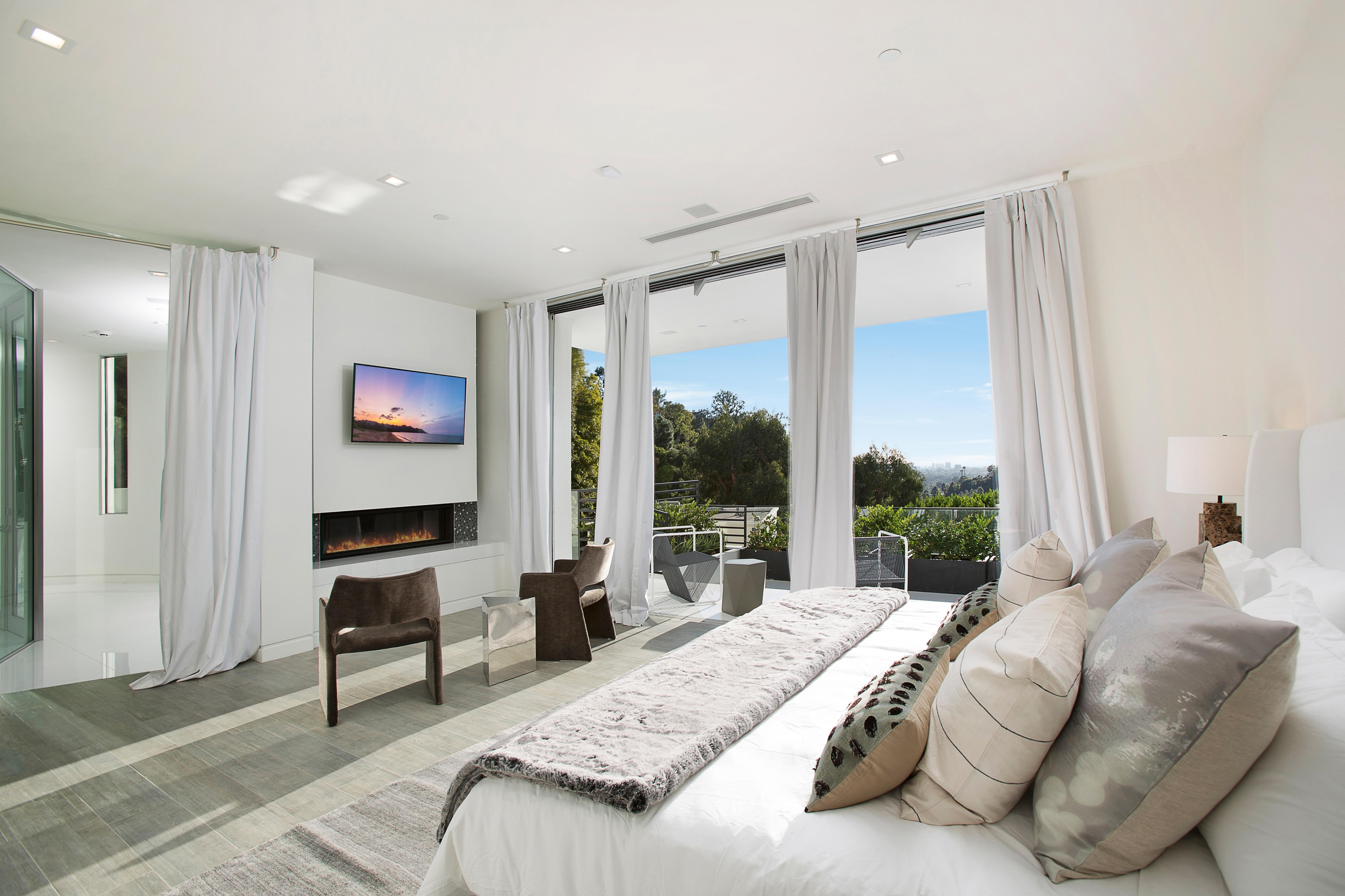 Los Angeles Home 1006675