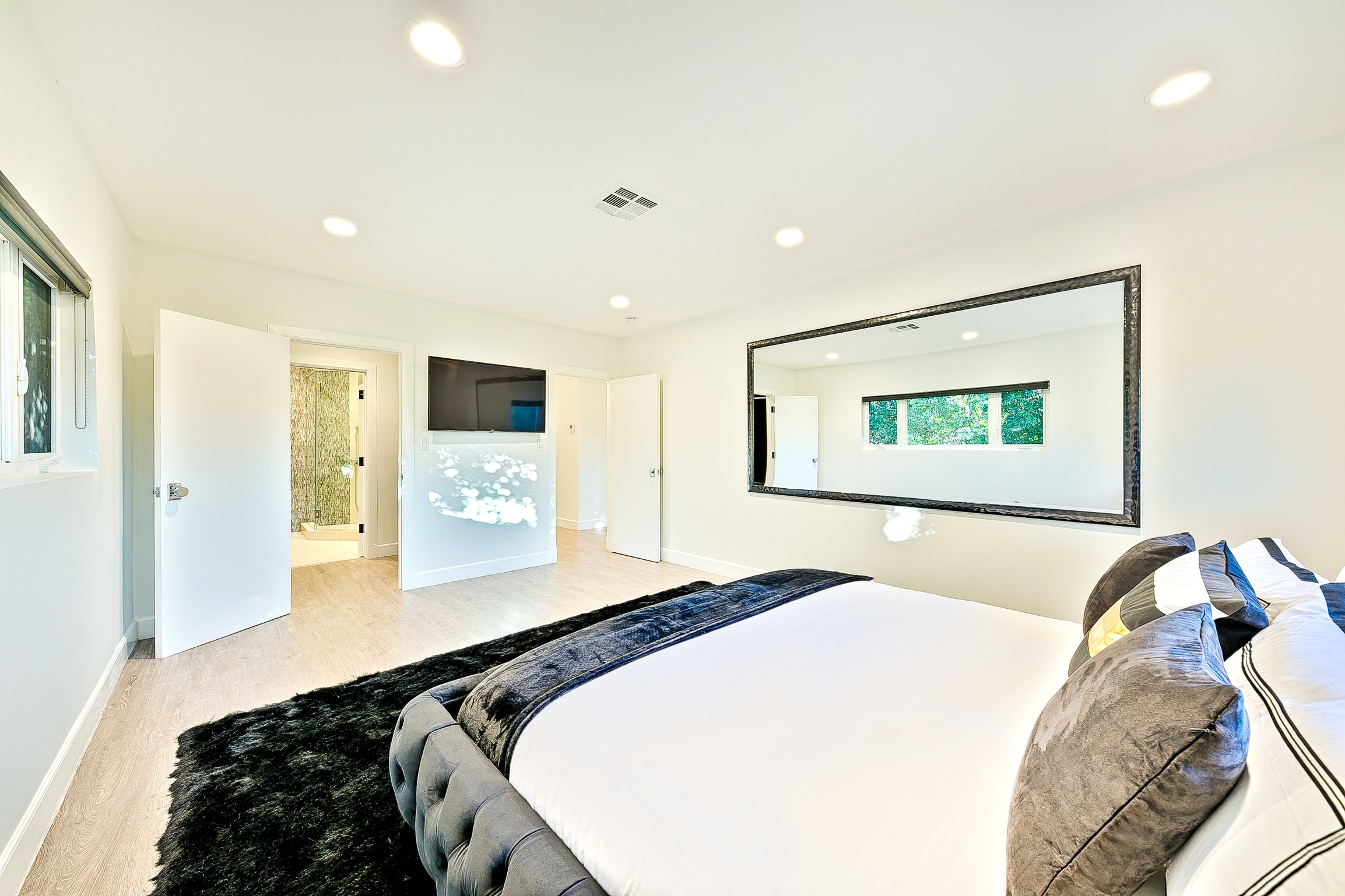 Los Angeles Home 1006677