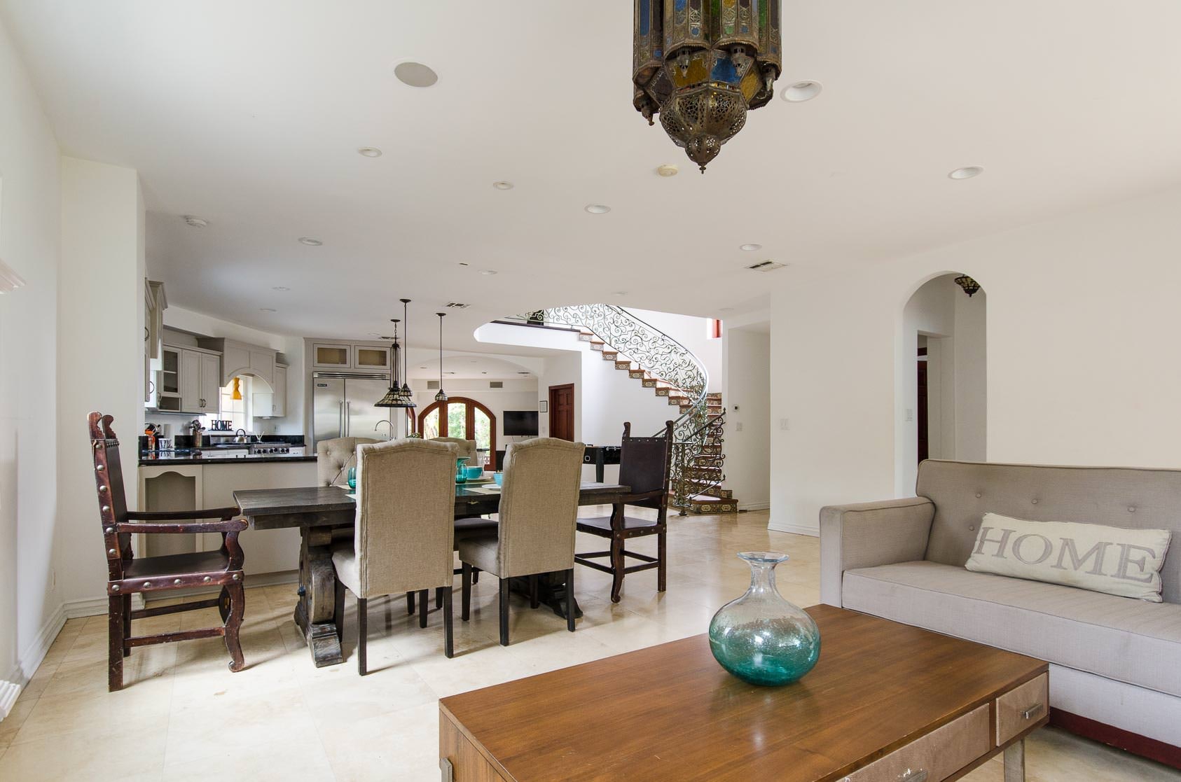 Los Angeles Home 1006680
