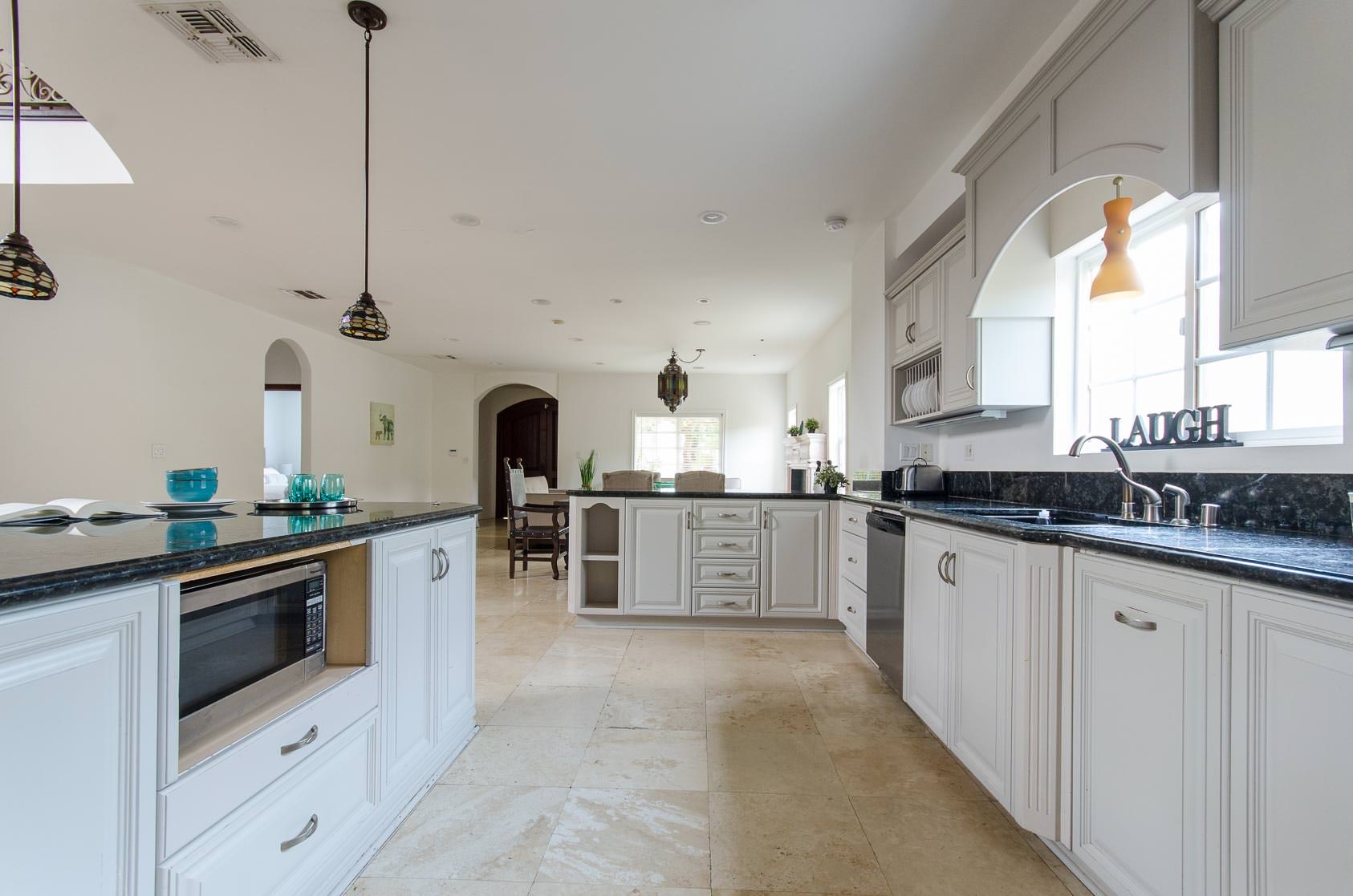 Los Angeles Home 1006680