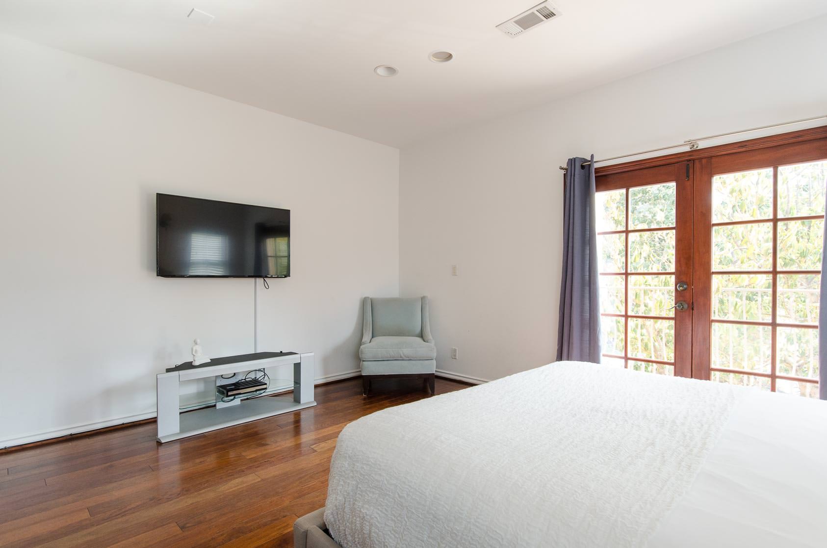 Los Angeles Home 1006680