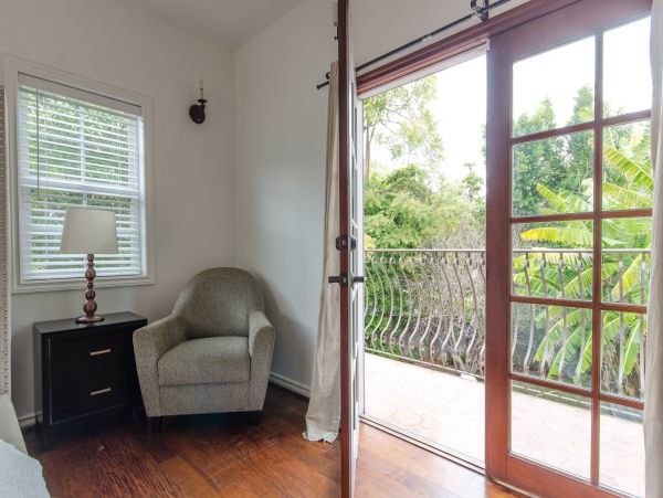 Los Angeles Home 1006680