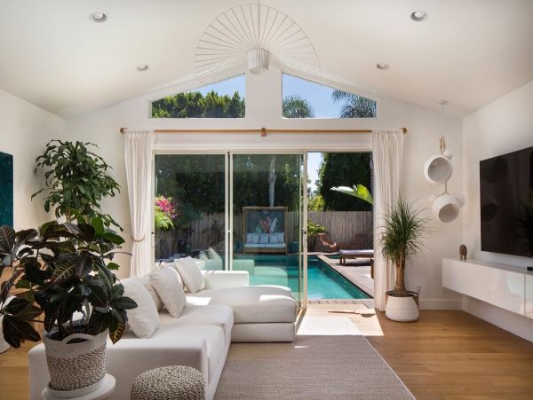 Los Angeles Home 1006681