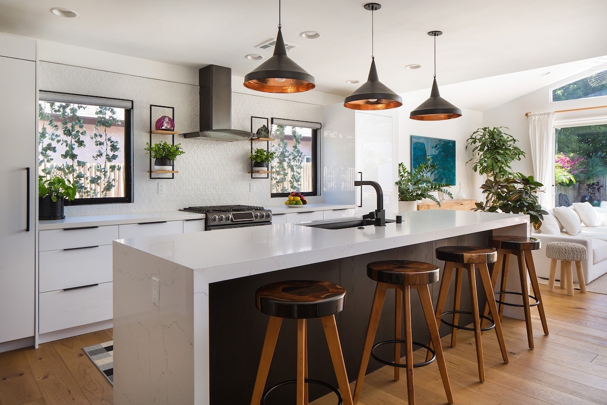 Los Angeles Home 1006681