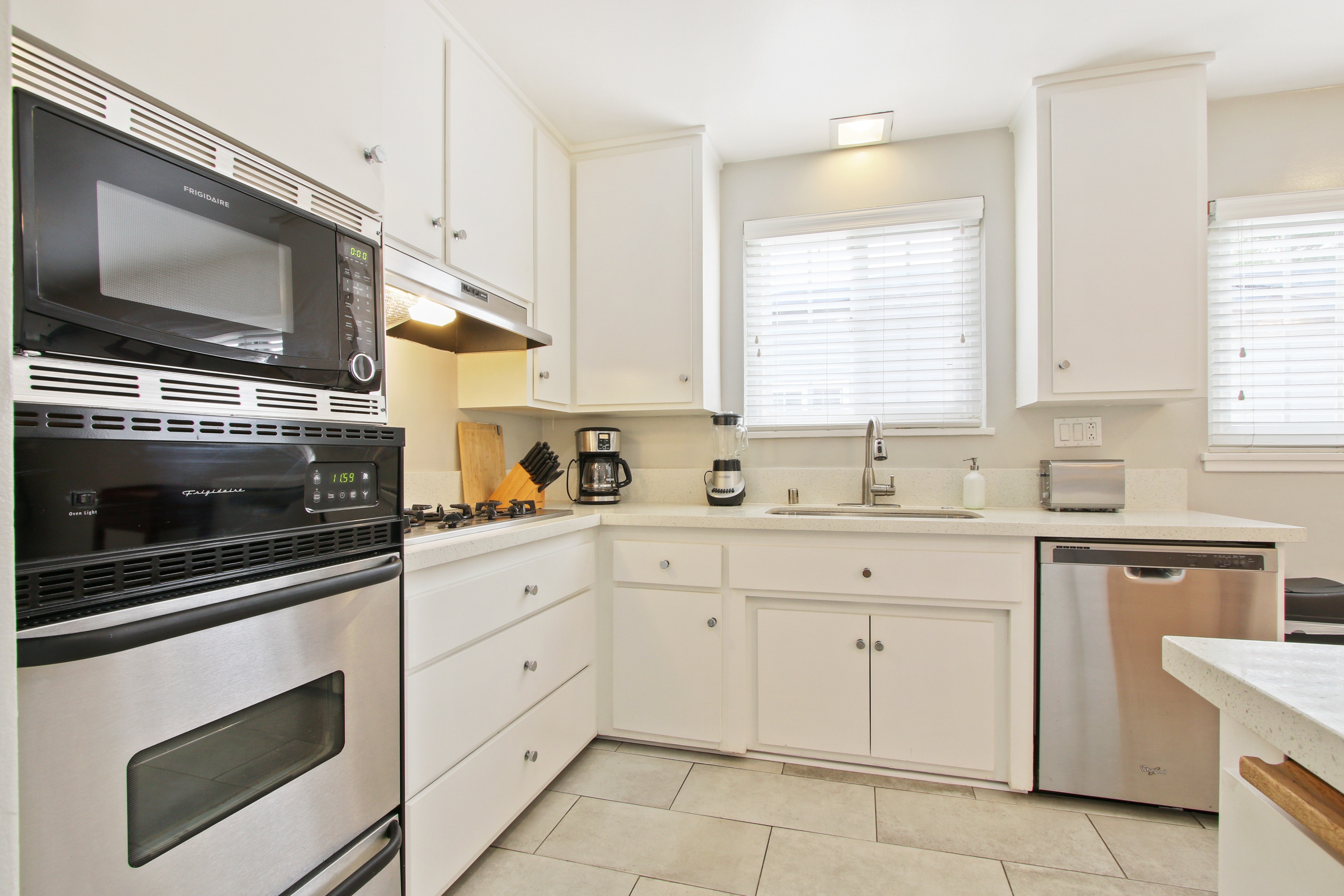 Los Angeles Home 1006683