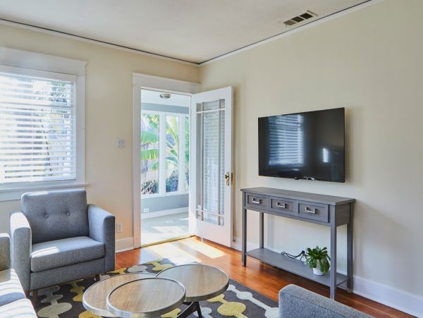 Los Angeles Home 1006689