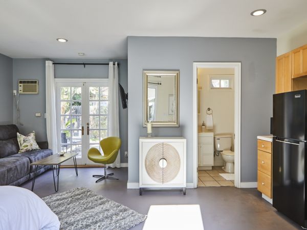 Los Angeles Home 1006689