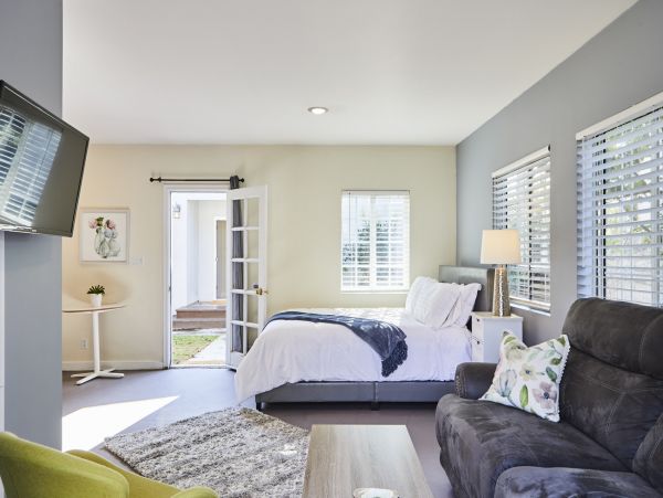 Los Angeles Home 1006689