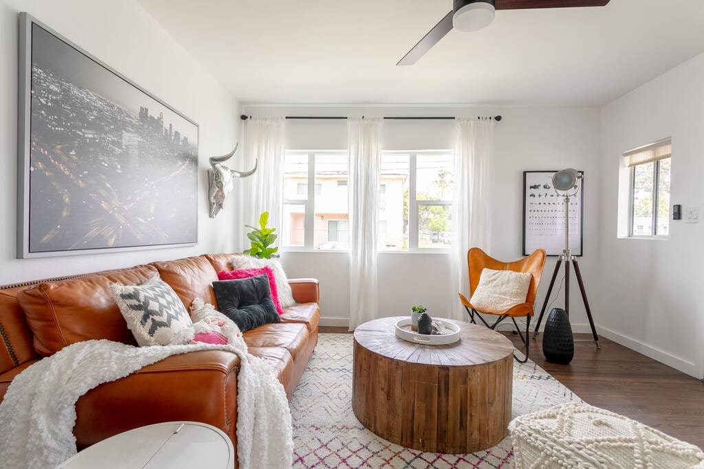 Los Angeles Home 1006690