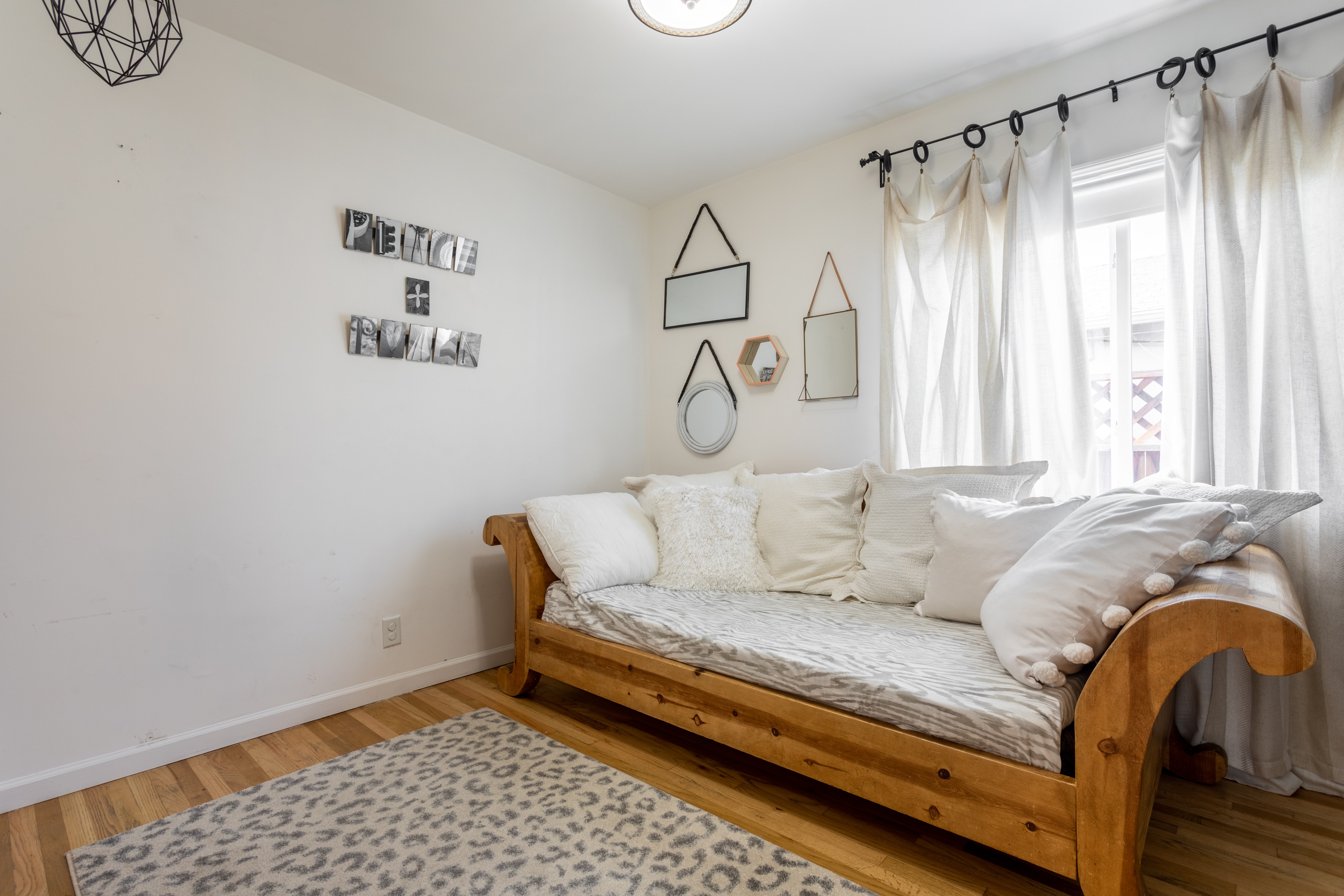 Los Angeles Home 1006696
