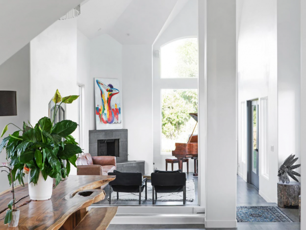 Luxury Five Bedroom Vacation Rental with Stunning Views