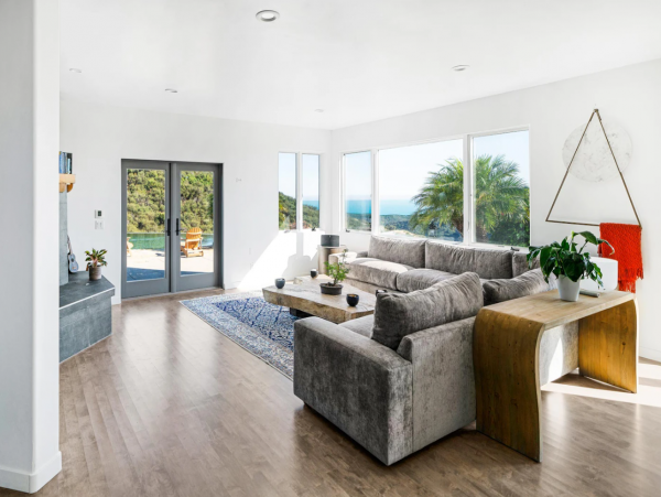 Luxury Five Bedroom Vacation Rental with Stunning Views