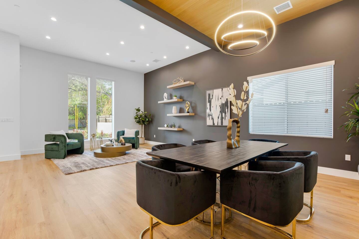 Los Angeles Home 1006699