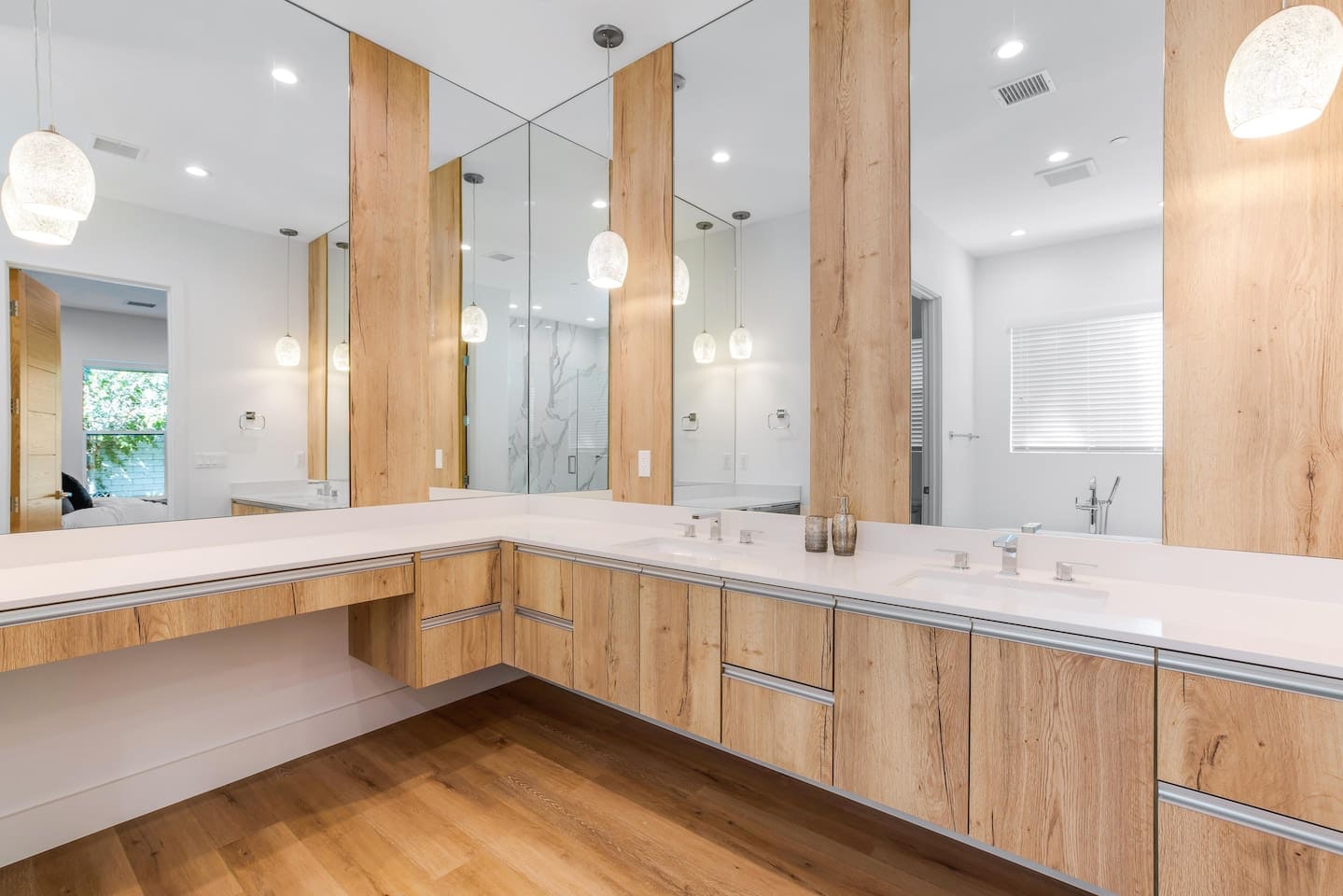 Los Angeles Home 1006699