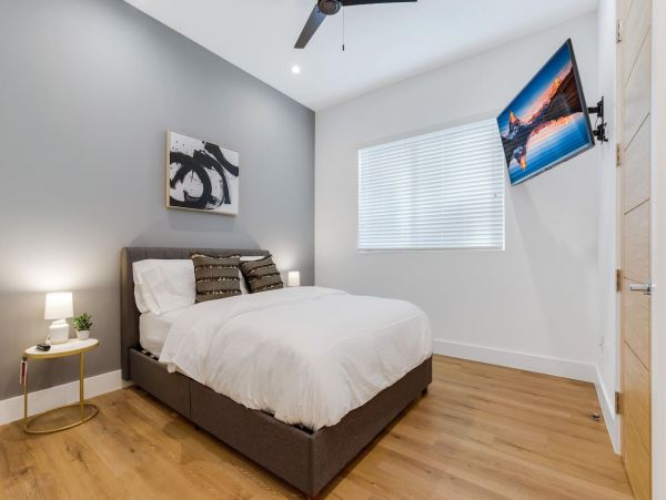 Los Angeles Home 1006699