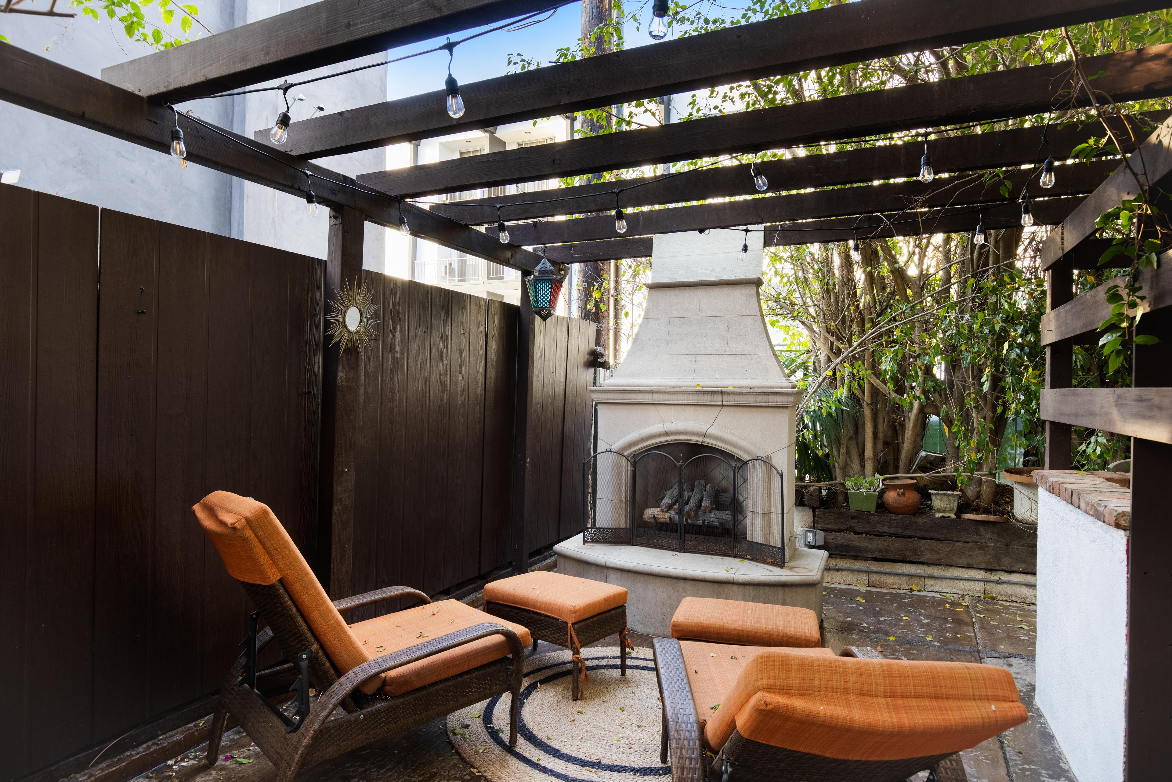 Los Angeles Home 1006700