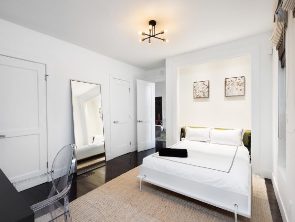 Los Angeles Home 1006700