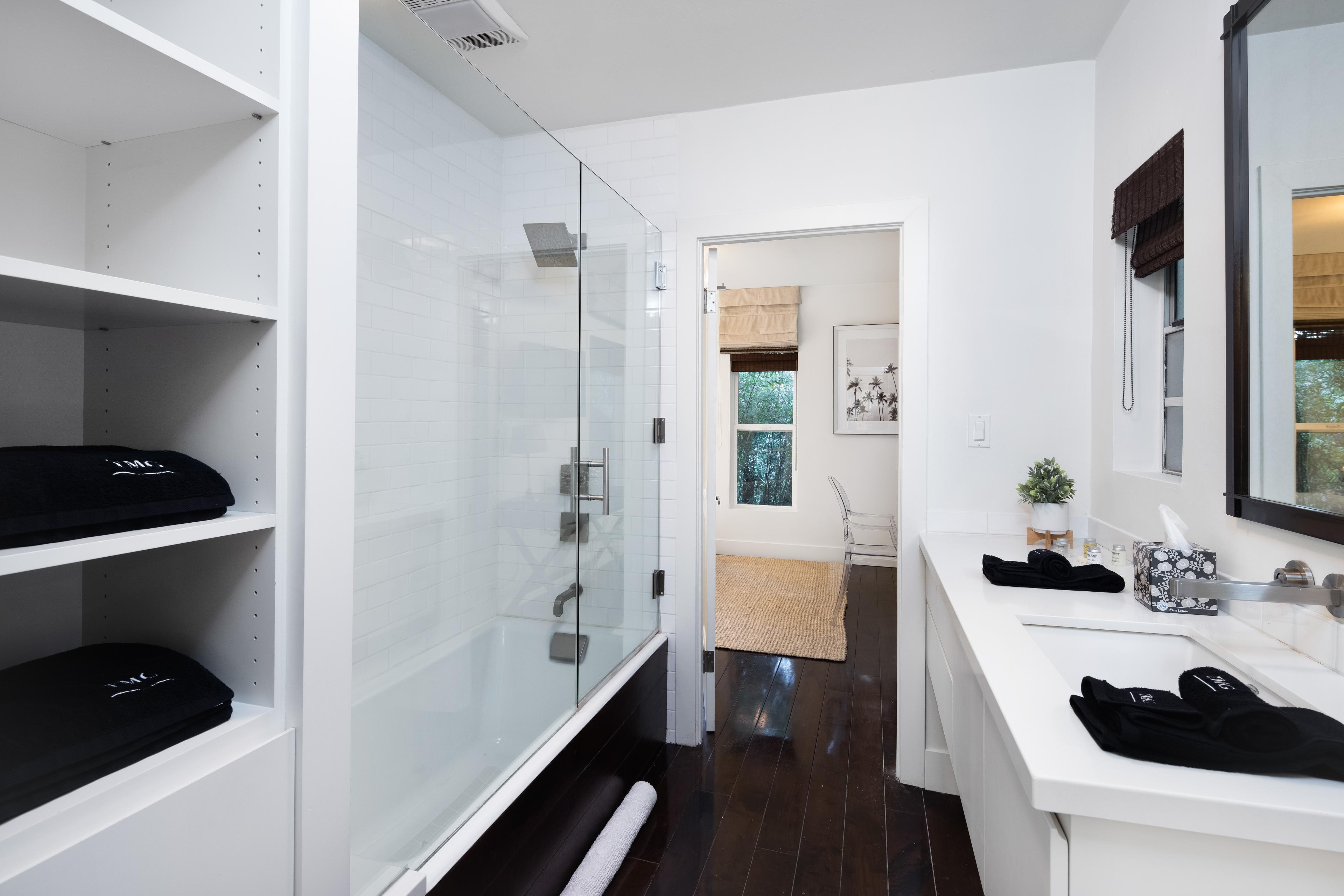 Los Angeles Home 1006700