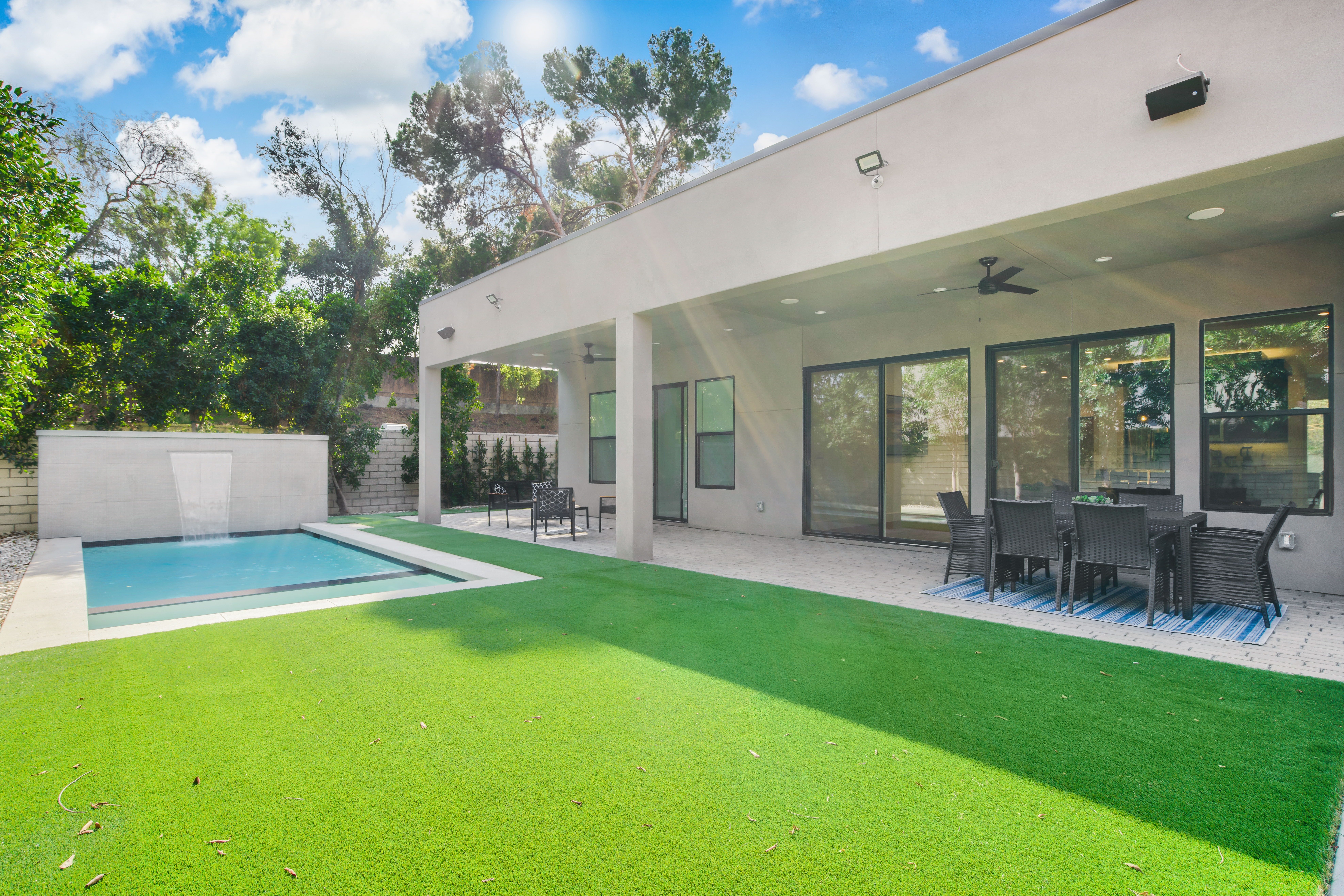 Los Angeles Home 1006701