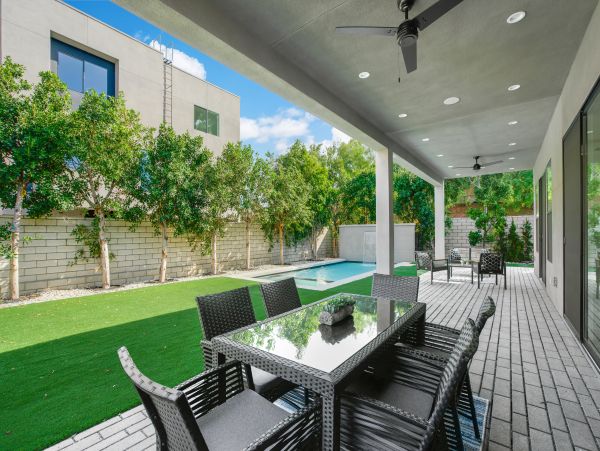 Los Angeles Home 1006701