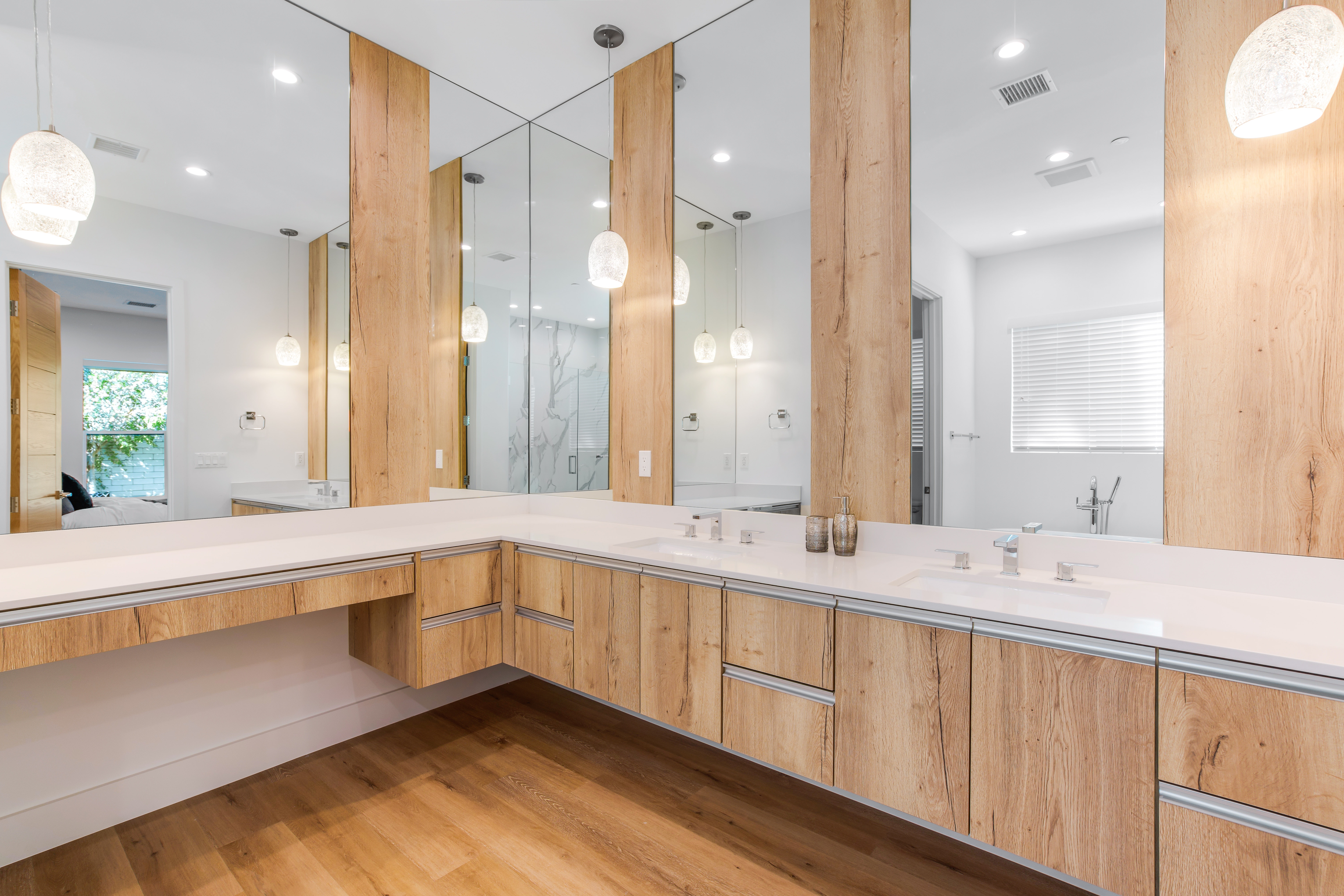 Los Angeles Home 1006701