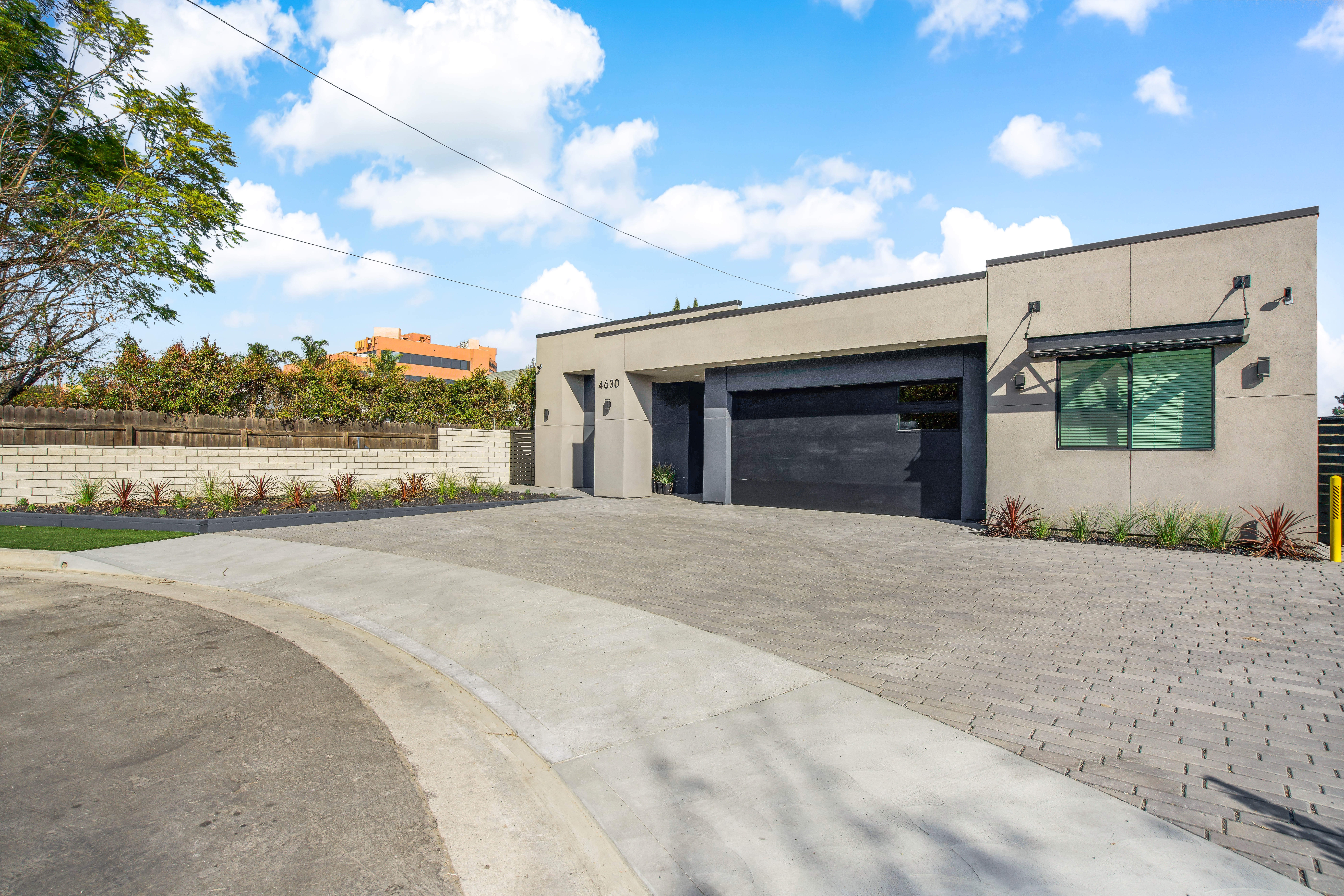 Los Angeles Home 1006701
