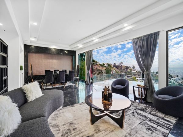 Los Angeles Home 1006702