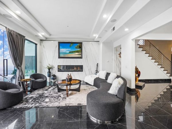 Los Angeles Home 1006702