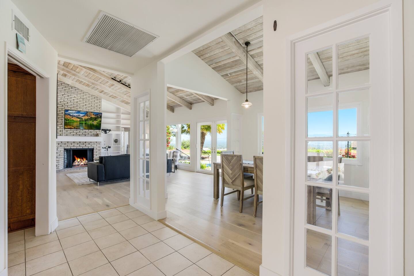 Los Angeles Home 1006703
