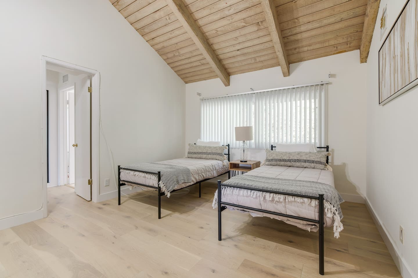Los Angeles Home 1006703