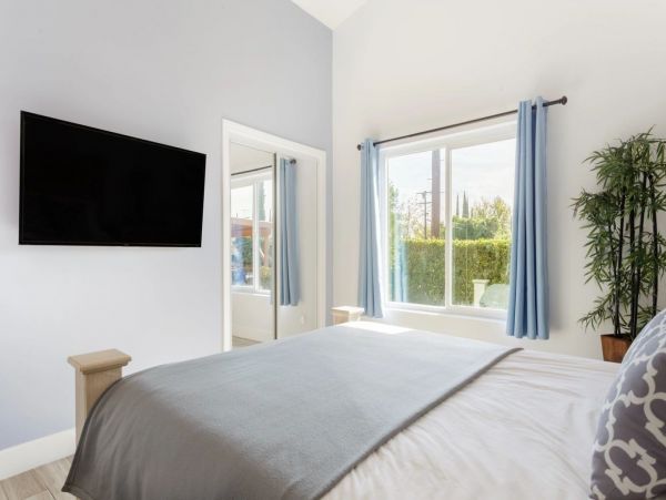 Los Angeles Home 1006704