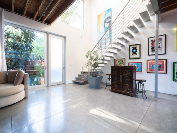 Los Angeles Home 1006713