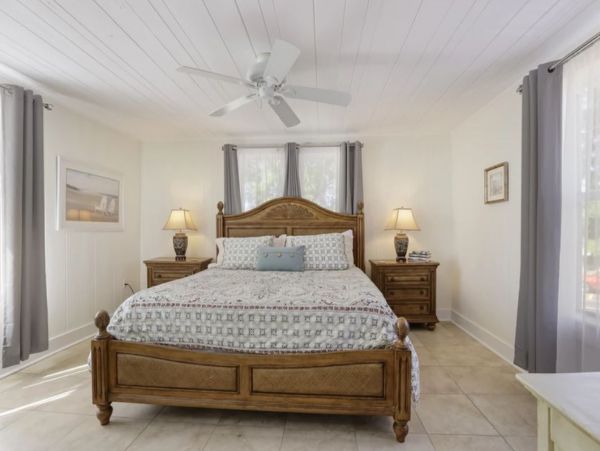Luxury Sarasota Vacation Pool Home Four Bedrooms Sleeps 8