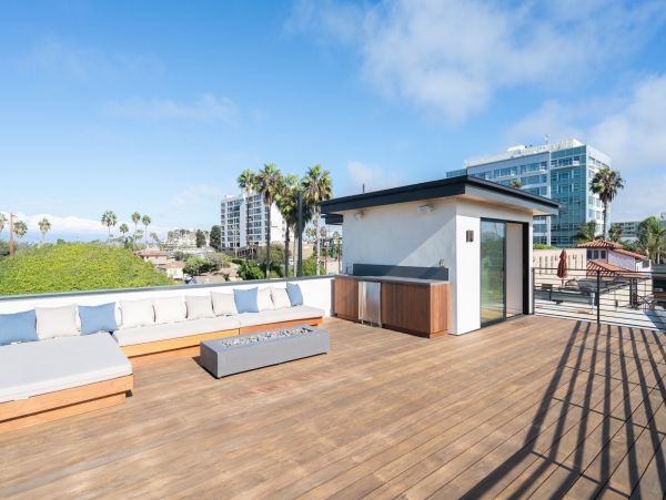 Los Angeles Home 1006716