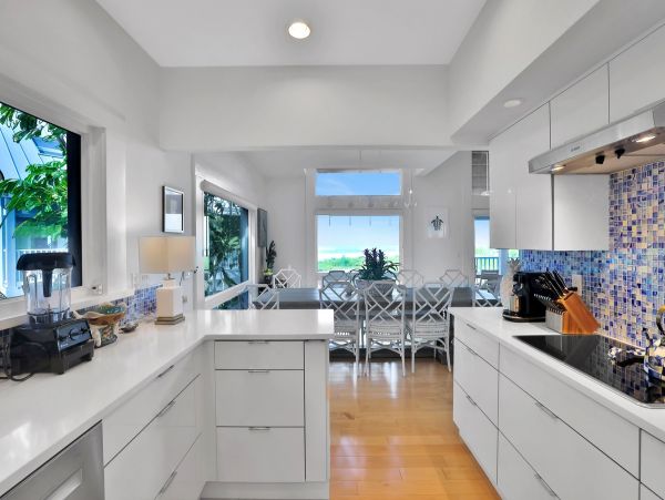 Beachfront 3 Bedroom Vacation Rental in Longboat Key