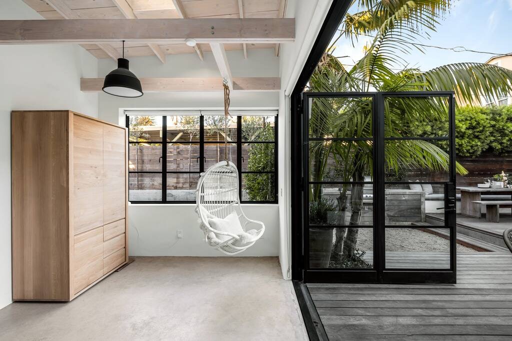 Los Angeles Home 1006725