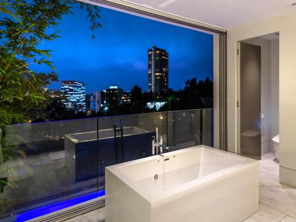 Los Angeles Home 1006728