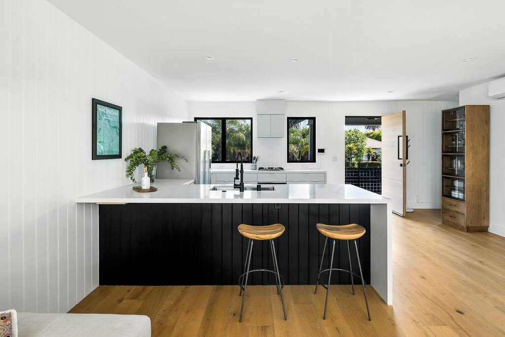 Los Angeles Home 1006735