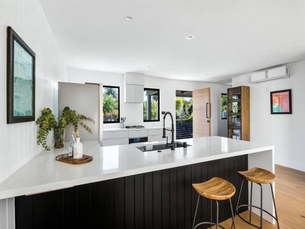 Los Angeles Home 1006735