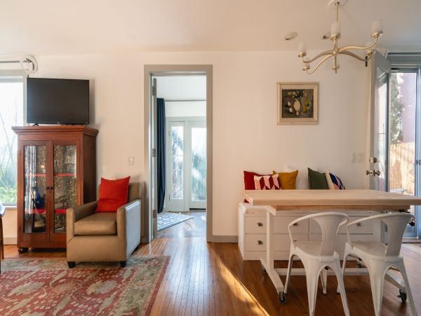 Los Angeles Home 1006736
