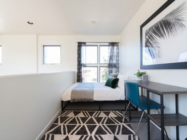 Los Angeles Home 1006743