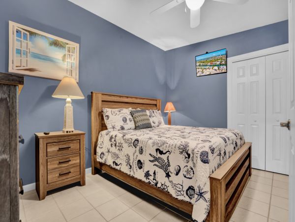 Key Colony Vacation Duplex Three Bedrooms Walk To Beach