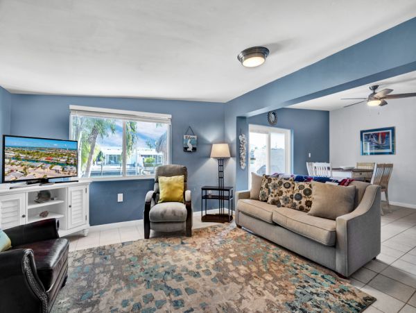 Key Colony Vacation Duplex Three Bedrooms Walk To Beach