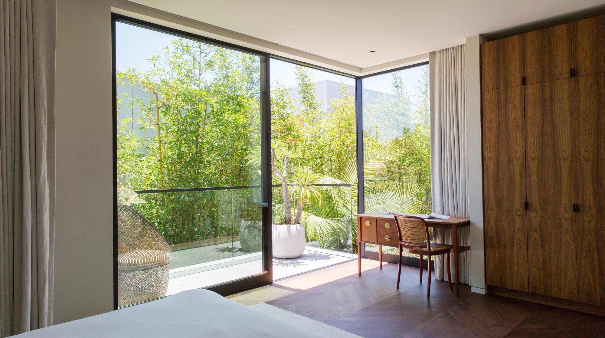 Los Angeles Home 1006750