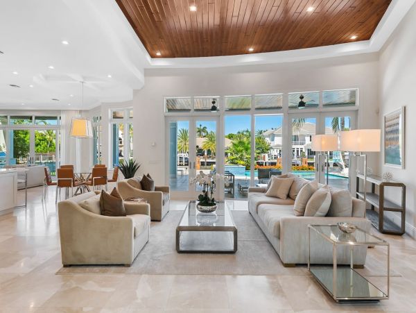 Stunning Lauderdale Vacation Home with Private Pool & Spa