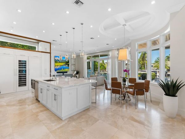 Stunning Lauderdale Vacation Home with Private Pool & Spa