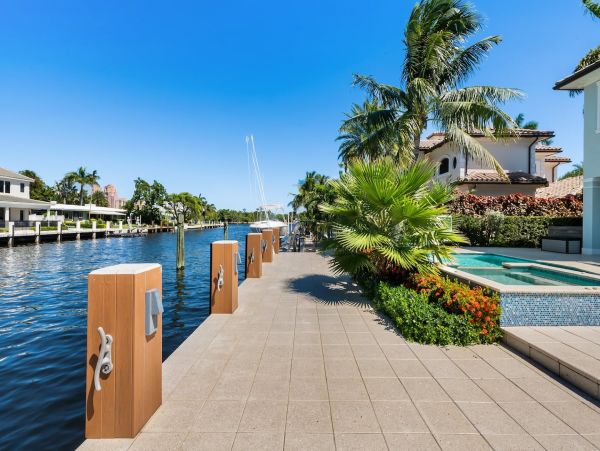 Stunning Lauderdale Vacation Home with Private Pool & Spa