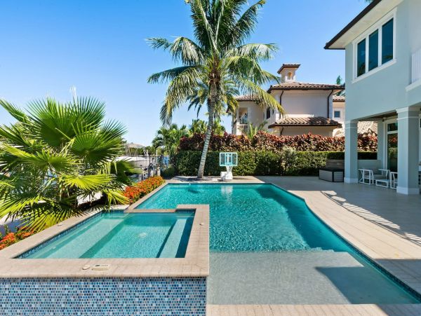 Stunning Lauderdale Vacation Home with Private Pool & Spa