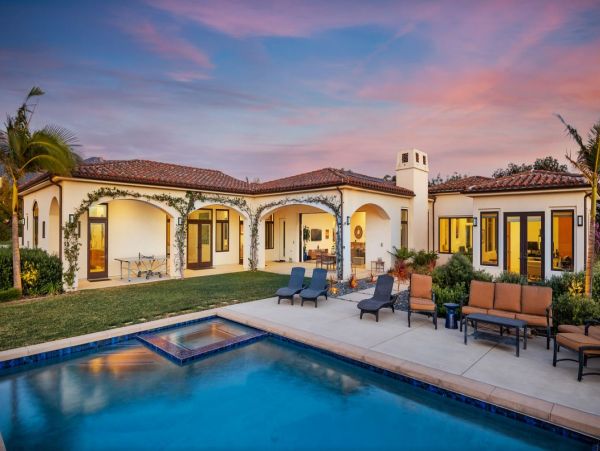 Santa Barbara Contemporary Vacation Home