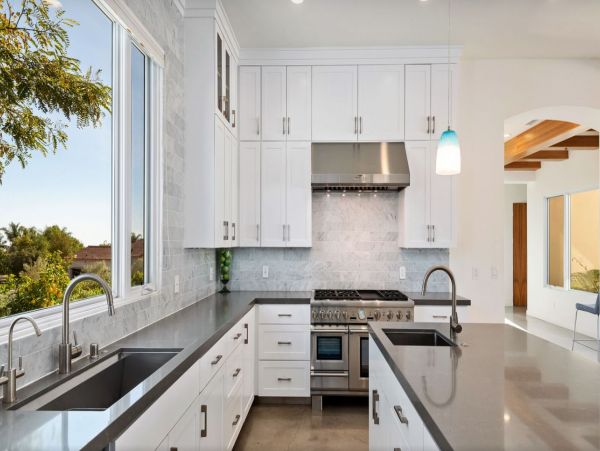 Santa Barbara Contemporary Vacation Home